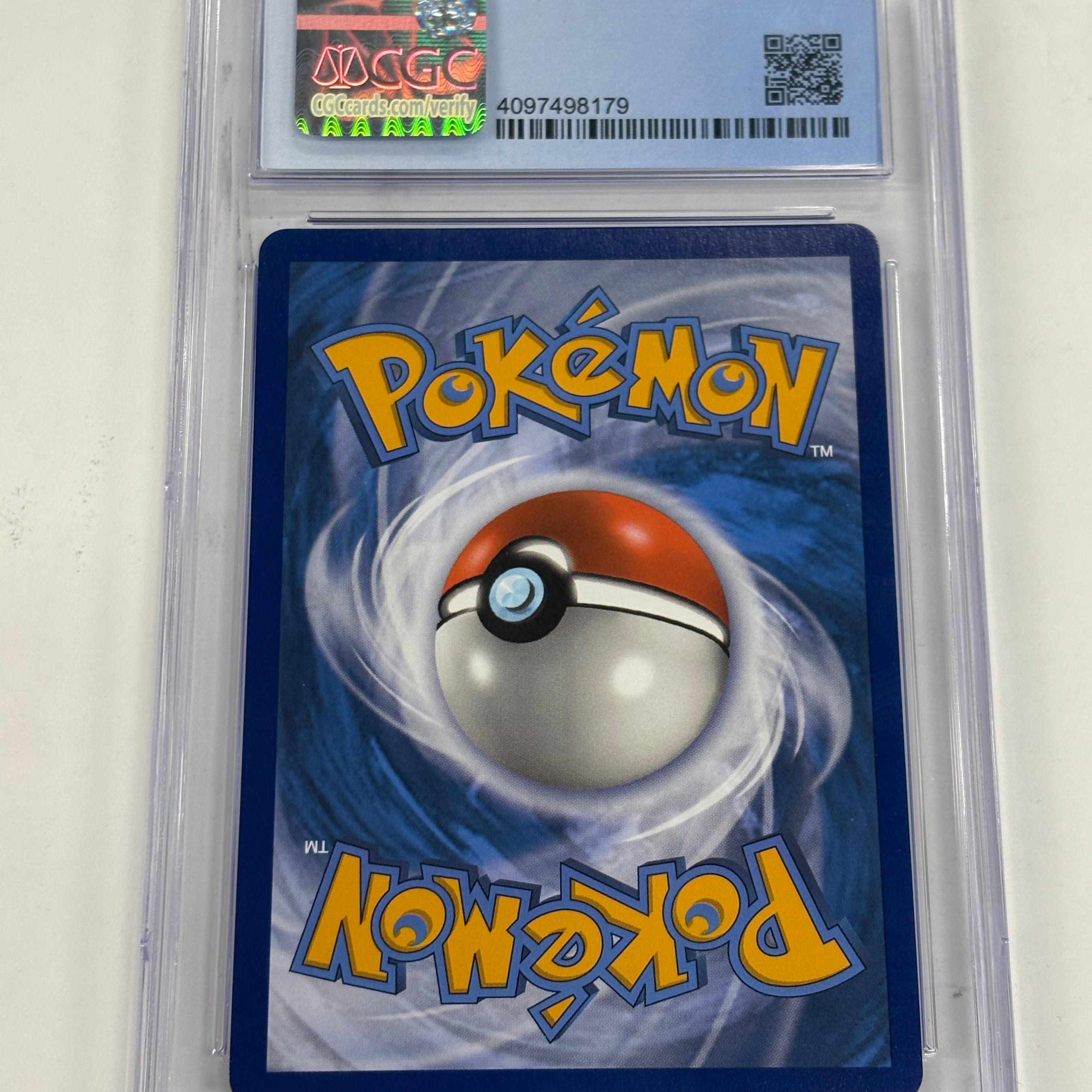 Pokémon TCG - CGC NM/Mint+ 8.5 Vivid Voltage Alakazam V 172/185 Holo