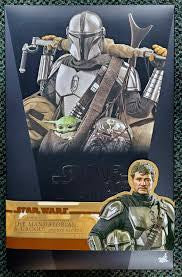 HotToys Star Wars The Mandalorian & Grogu 1:6 Scale Deluxe Figure Set