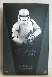 Hot Toys Movie Masterpiece Star Wars First Order Stormtrooper 1/6th MMS317 Collectable Action Figure
