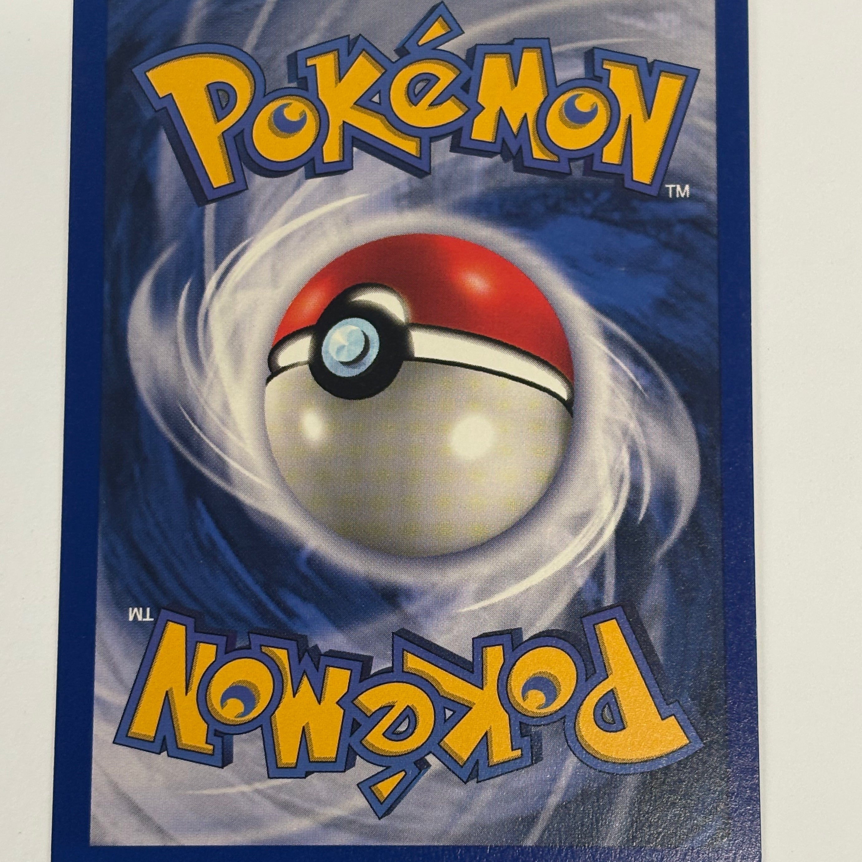 Pokémon TCG - Base Set Unlimited Shadowless Beedrill 17/102 NM