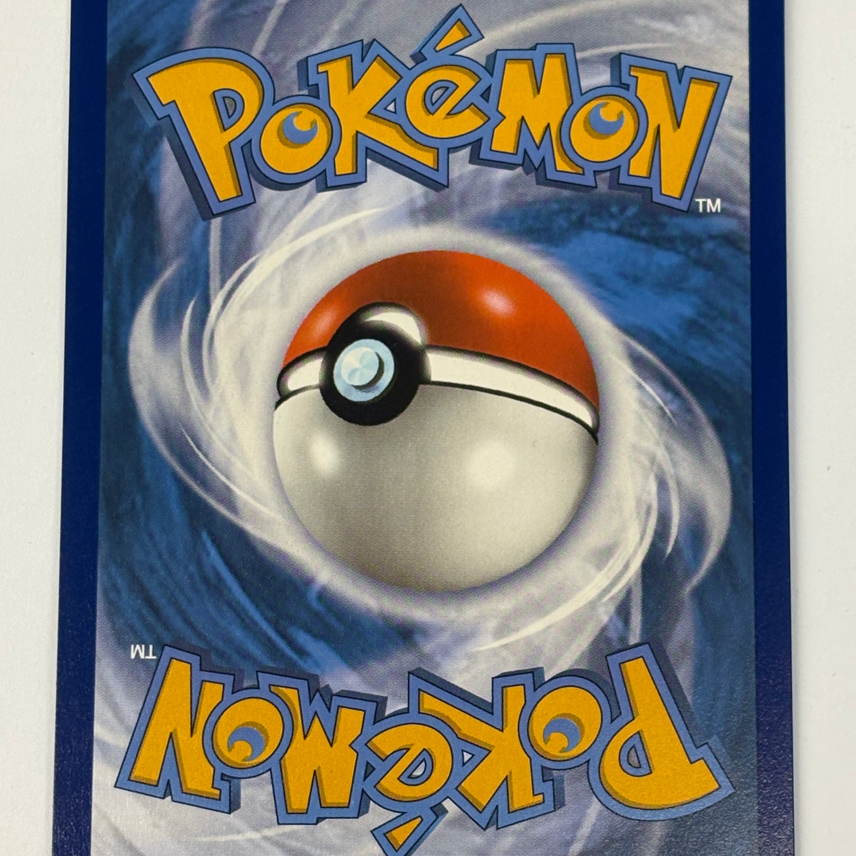 Pokémon TCG - Chilling Reign Galarian Articuno V 170/198 NM
