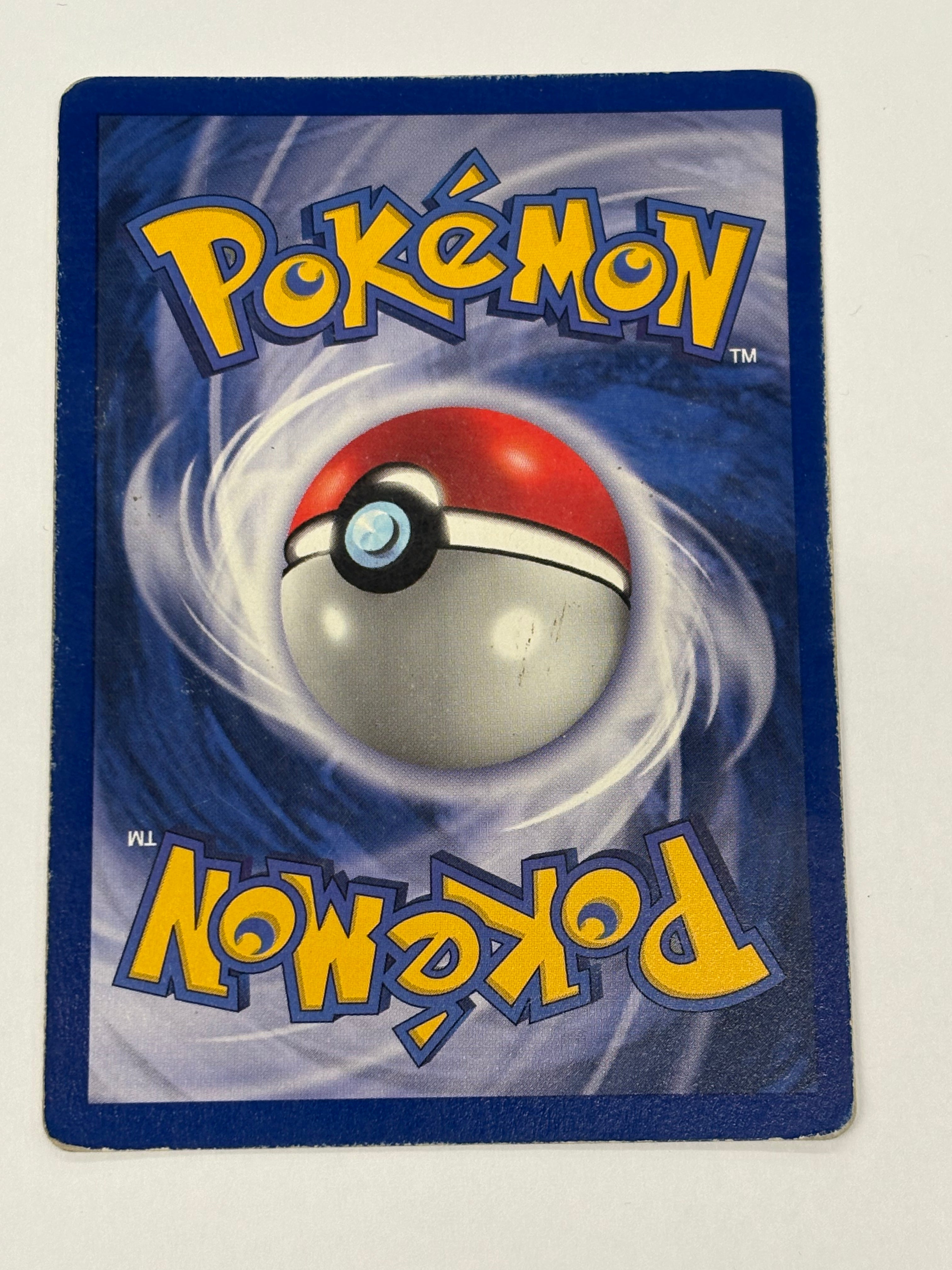 Pokémon TCG - Base Set 1st Edition Shadowless Machamp Holo 8/102 DMG