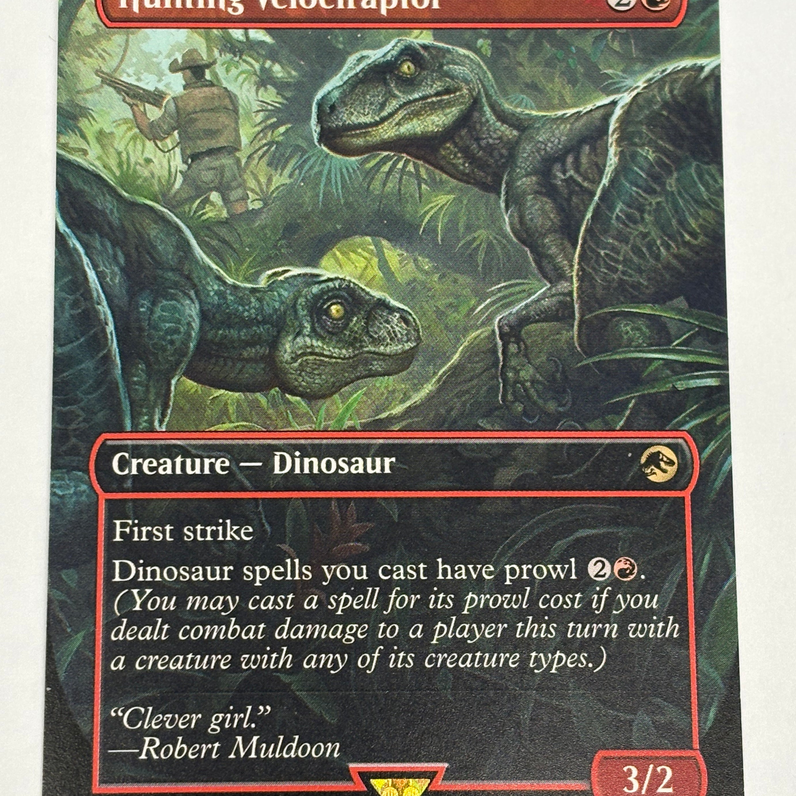 Magic The Gathering TCG - Universes Beyond: Jurassic World Collection Hunting Velociraptor (Borderless) 004 NM