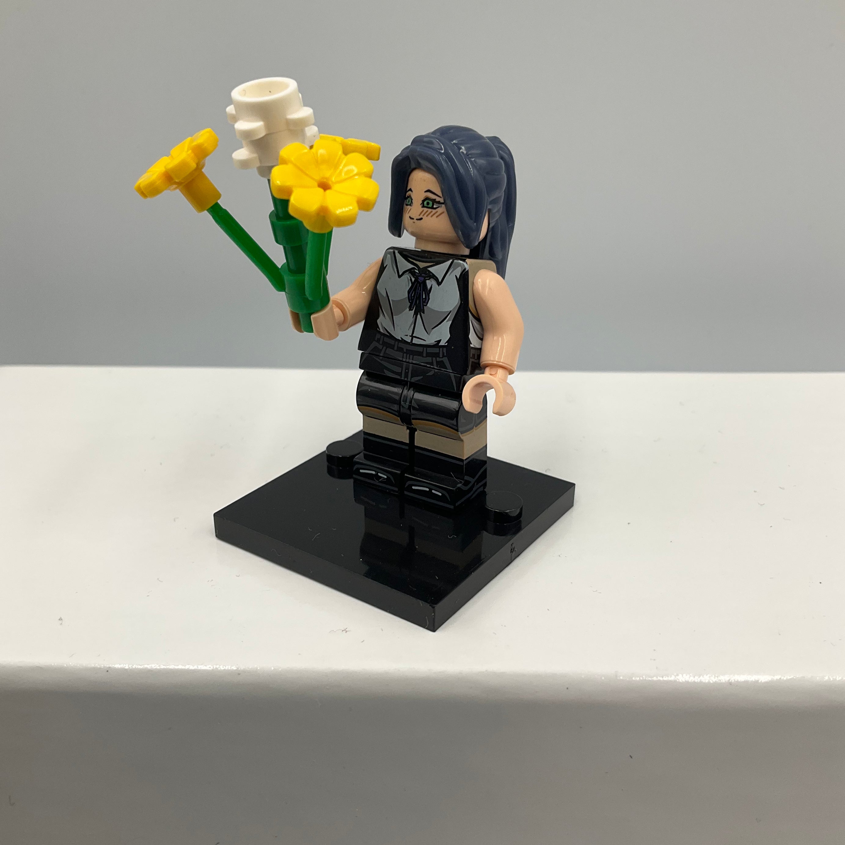 Chainsaw Man Reze #1 Mini Block Figure