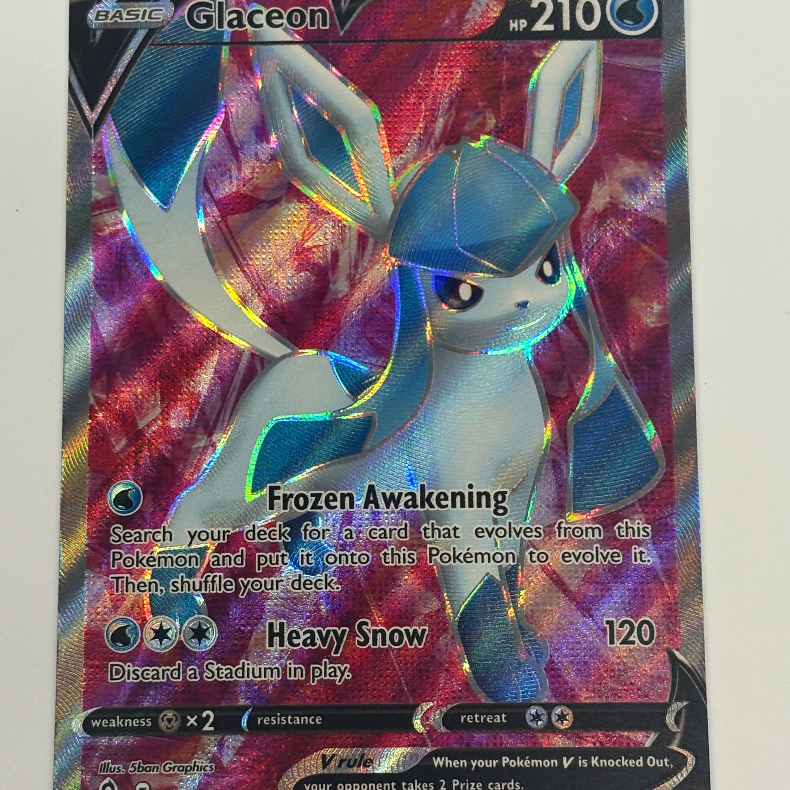 Pokémon TCG - Evolving Skies Glaceon V 174/203 NM