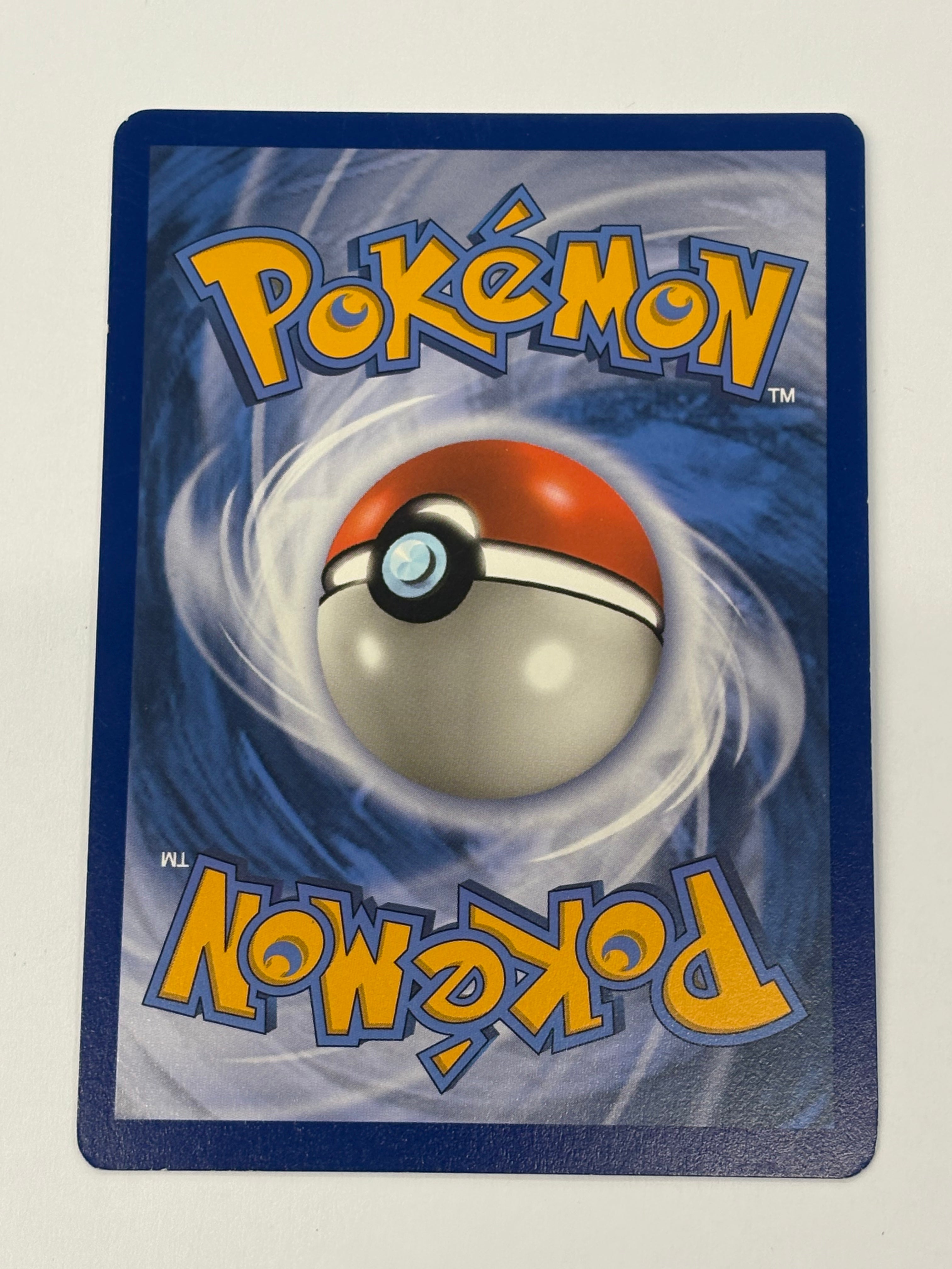 Pokémon TCG - Sun & Moon Promo Eevee GX SM242 NM