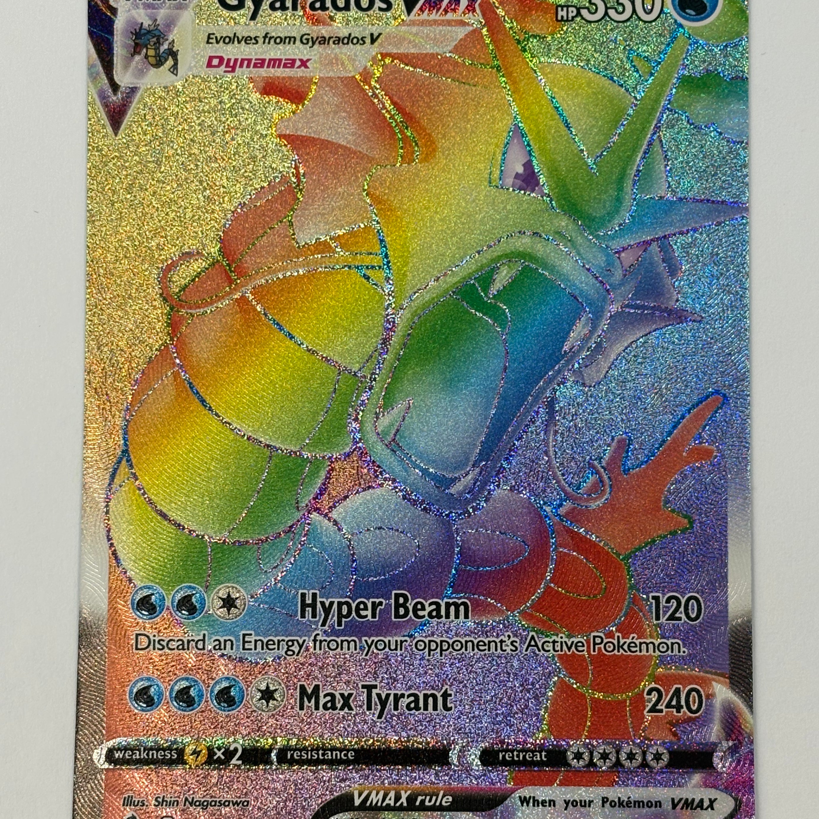 Pokémon TCG - Evolving Skies Gyarados VMAX 207/203 NM