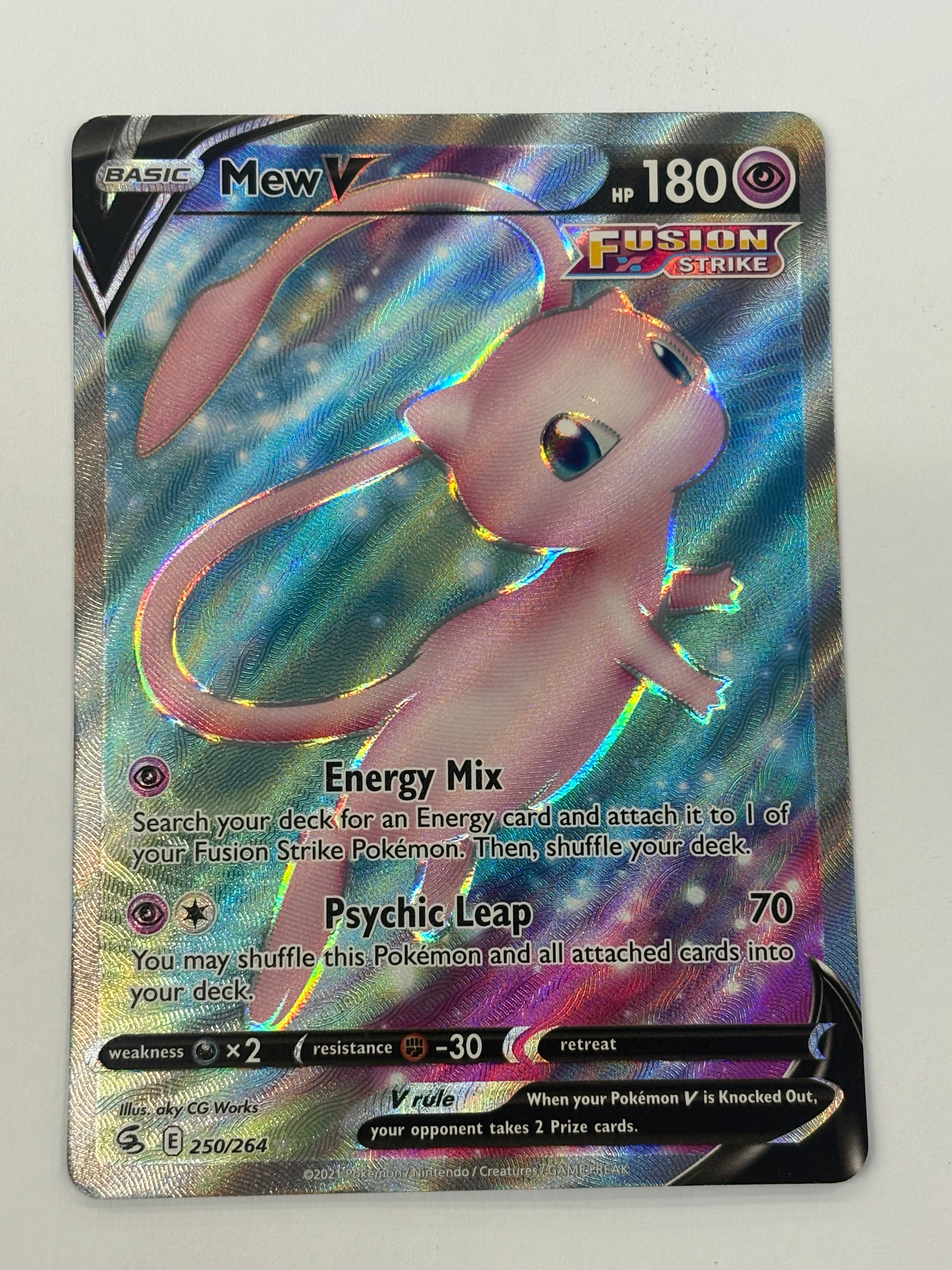 Pokémon TCG - Fusion Strike Mew V 250/264 NM