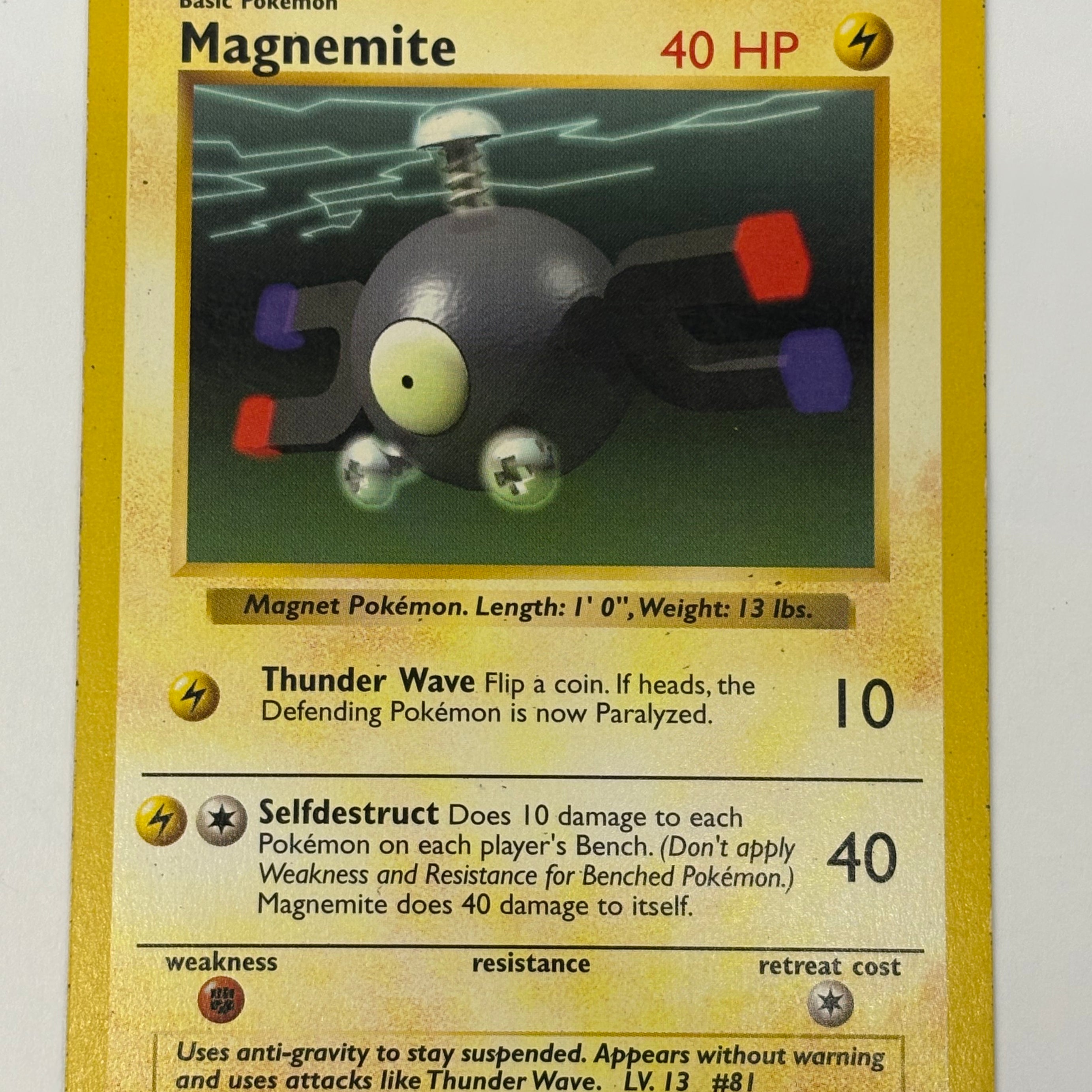 Pokémon TCG - Base Set Shadowless Magnemite 53/102 LP