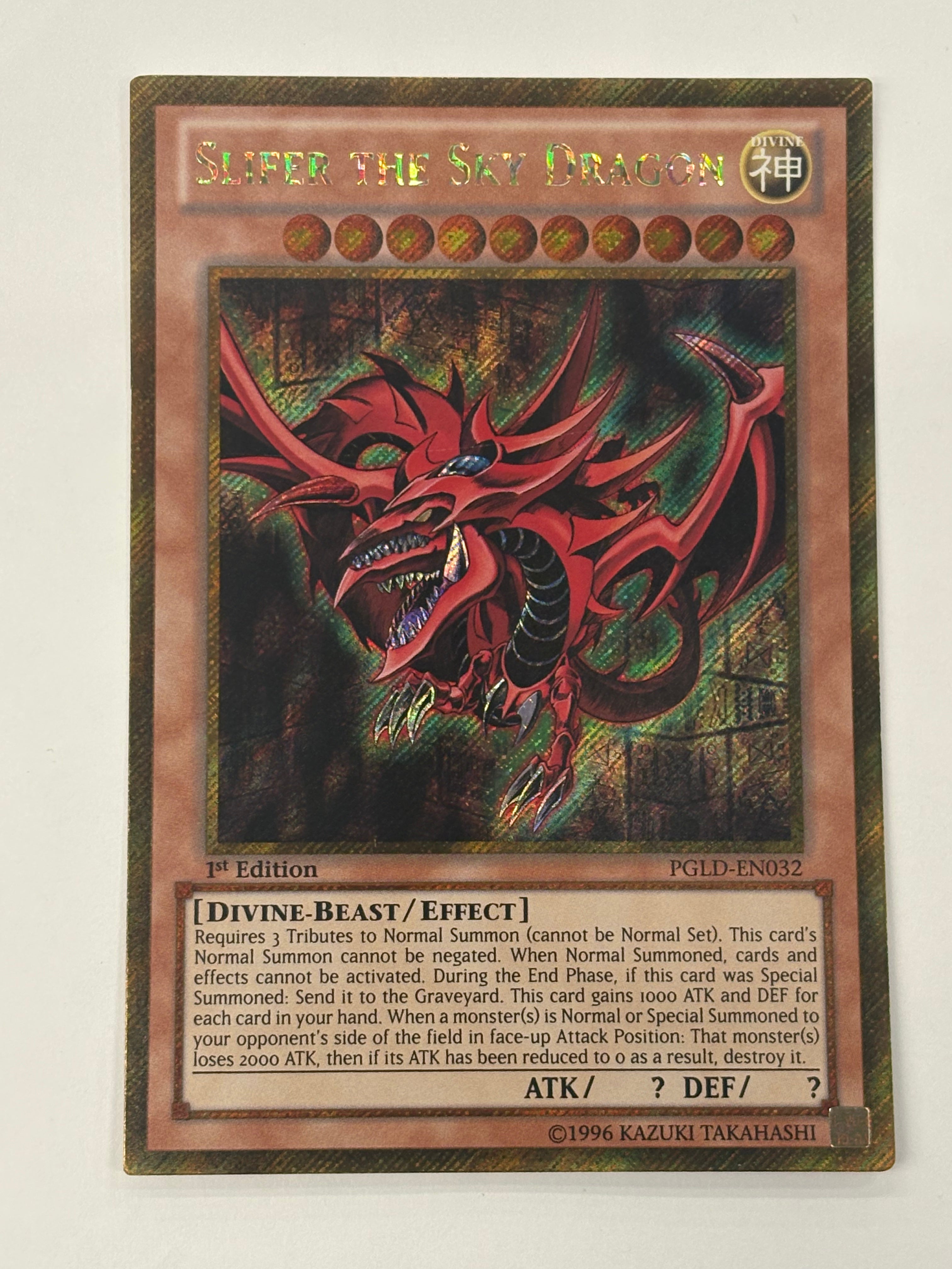 Yu-Gi-Oh! TCG - Premium Gold Slifer The Sky Dragon PGLD-EN032 Gold Secret Rare NM