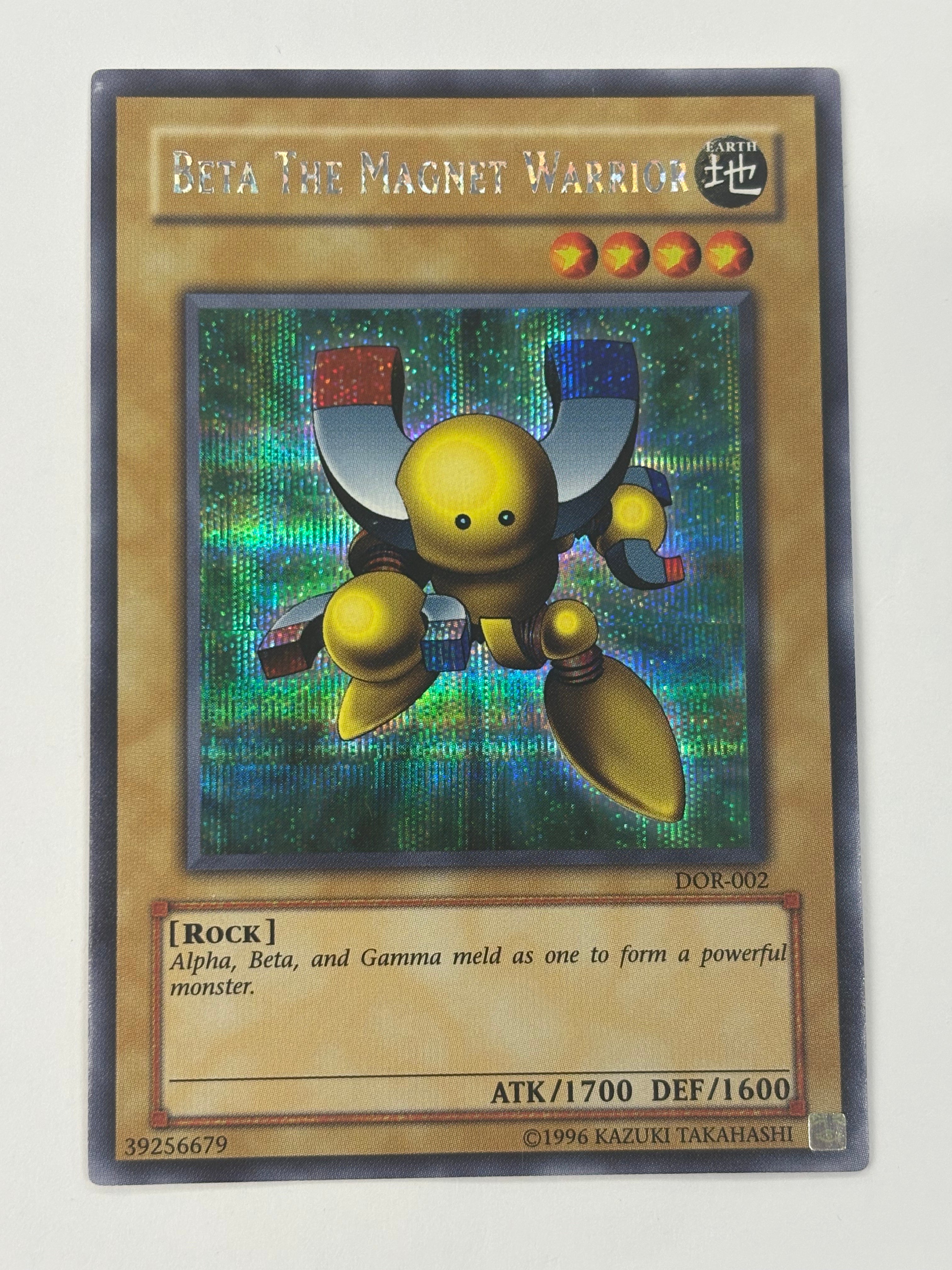 Yu-Gi-Oh! TCG - Duelist of the Roses Beta The Magnet Warrior DOR-002 Secret Rare NM