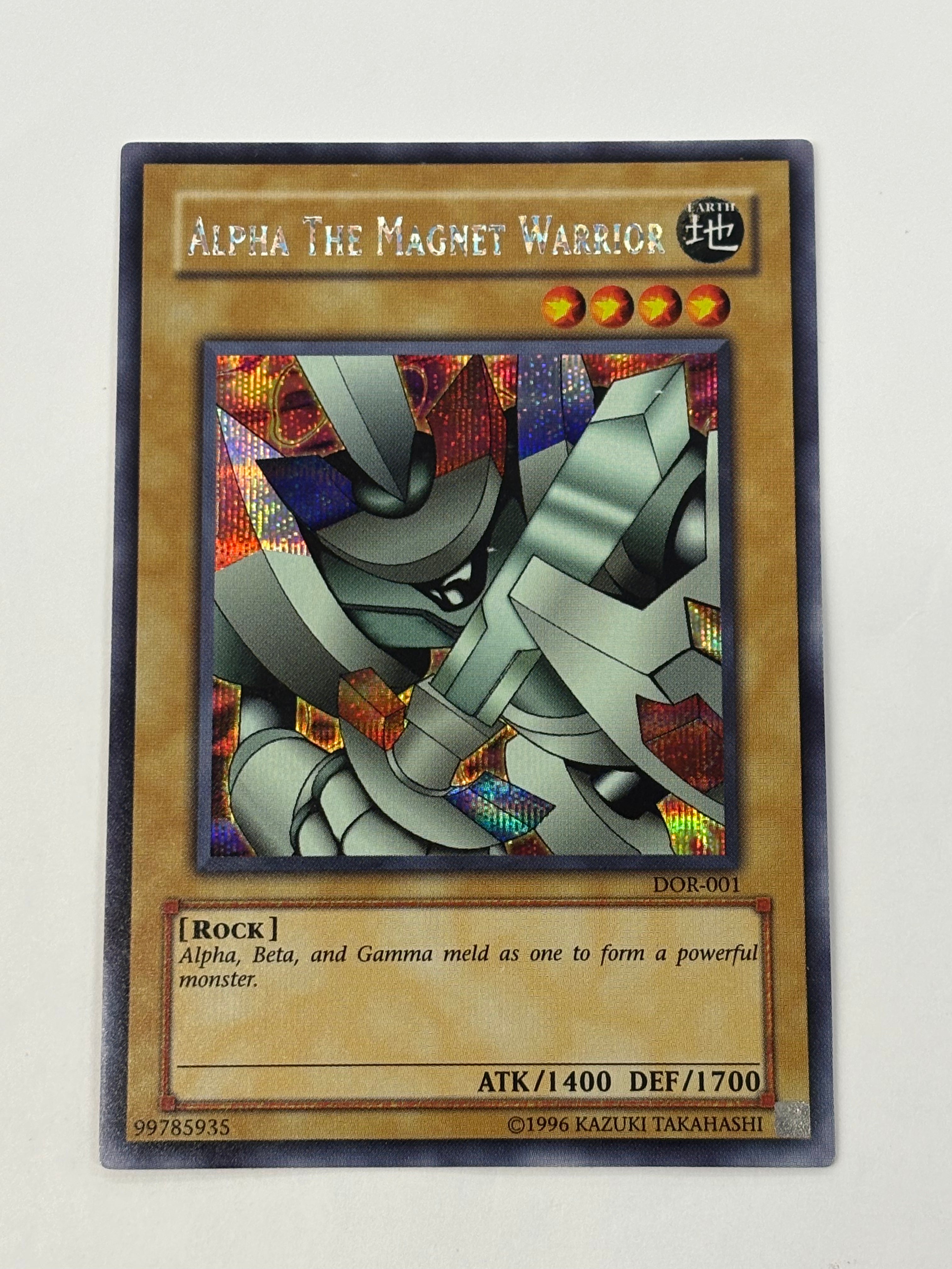 Yu-Gi-Oh! TCG - Duelist of the Roses Alpha The Magnet Warrior DOR-001 Secret Rare NM