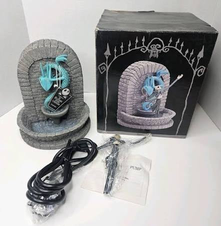 NECA Nightmare Before Christmas Fountain