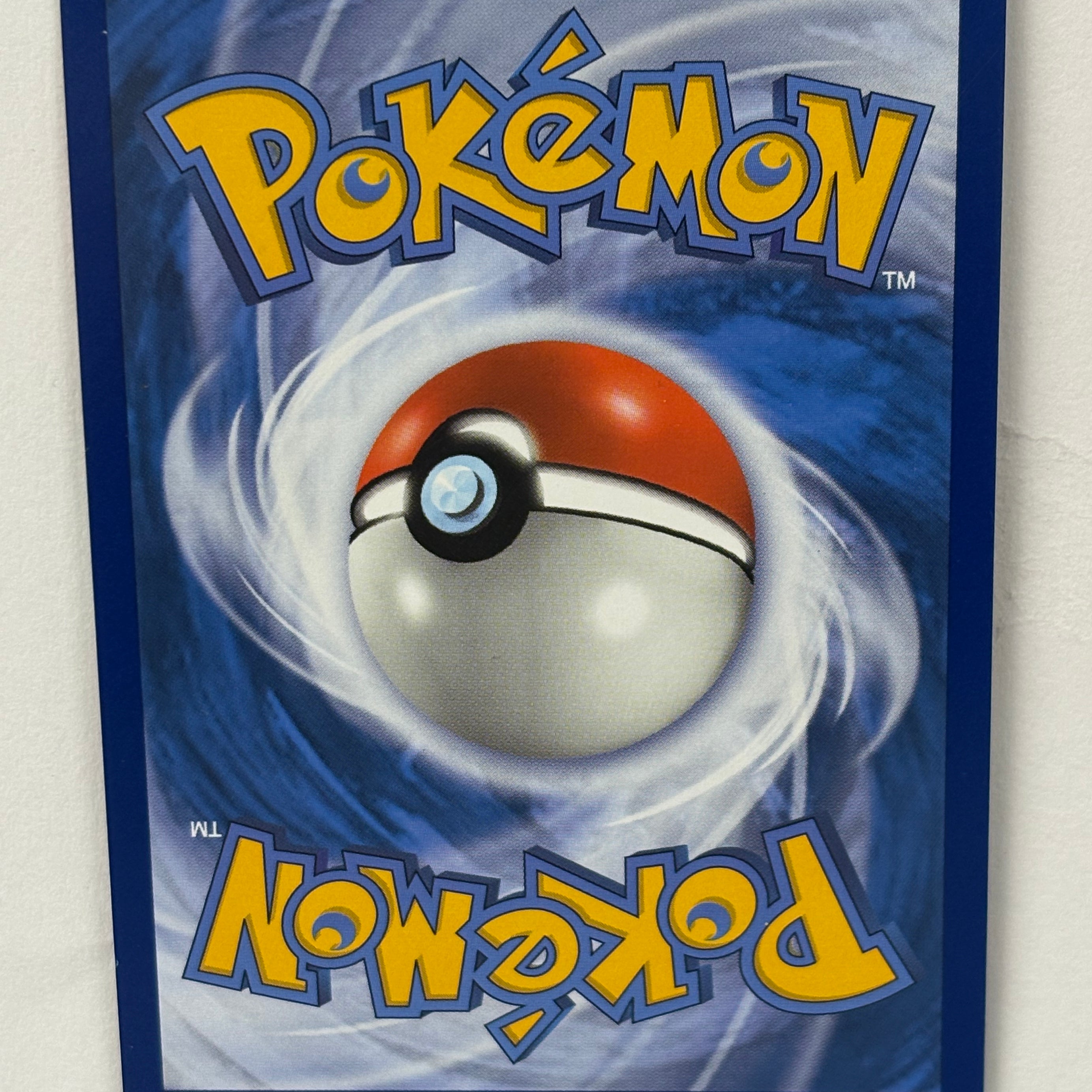 Pokémon TCG - Cosmic Eclipse Vileplume GX 4/236 NM