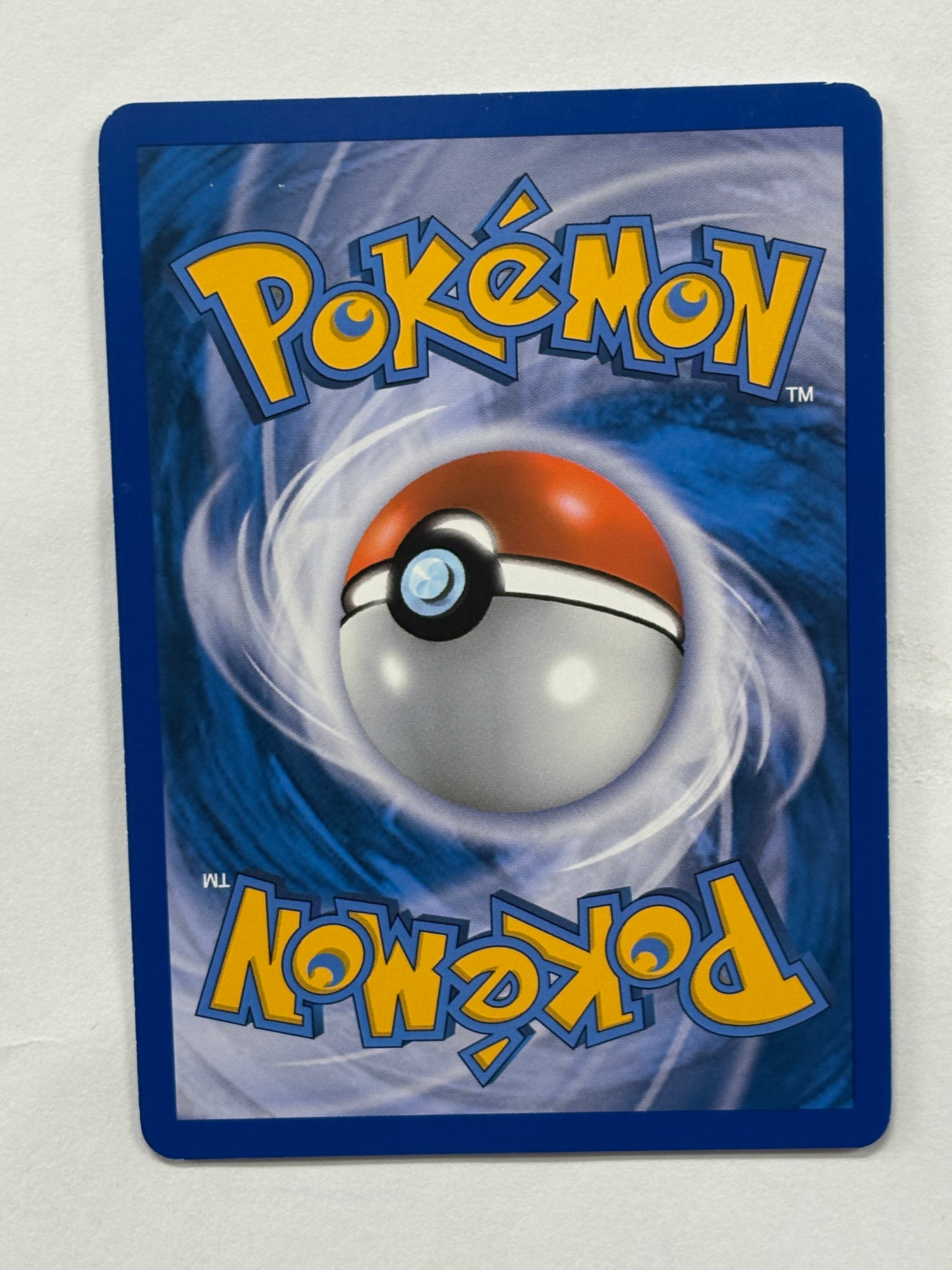 Pokémon TCG - Black and White Reshiram 113/114 NM