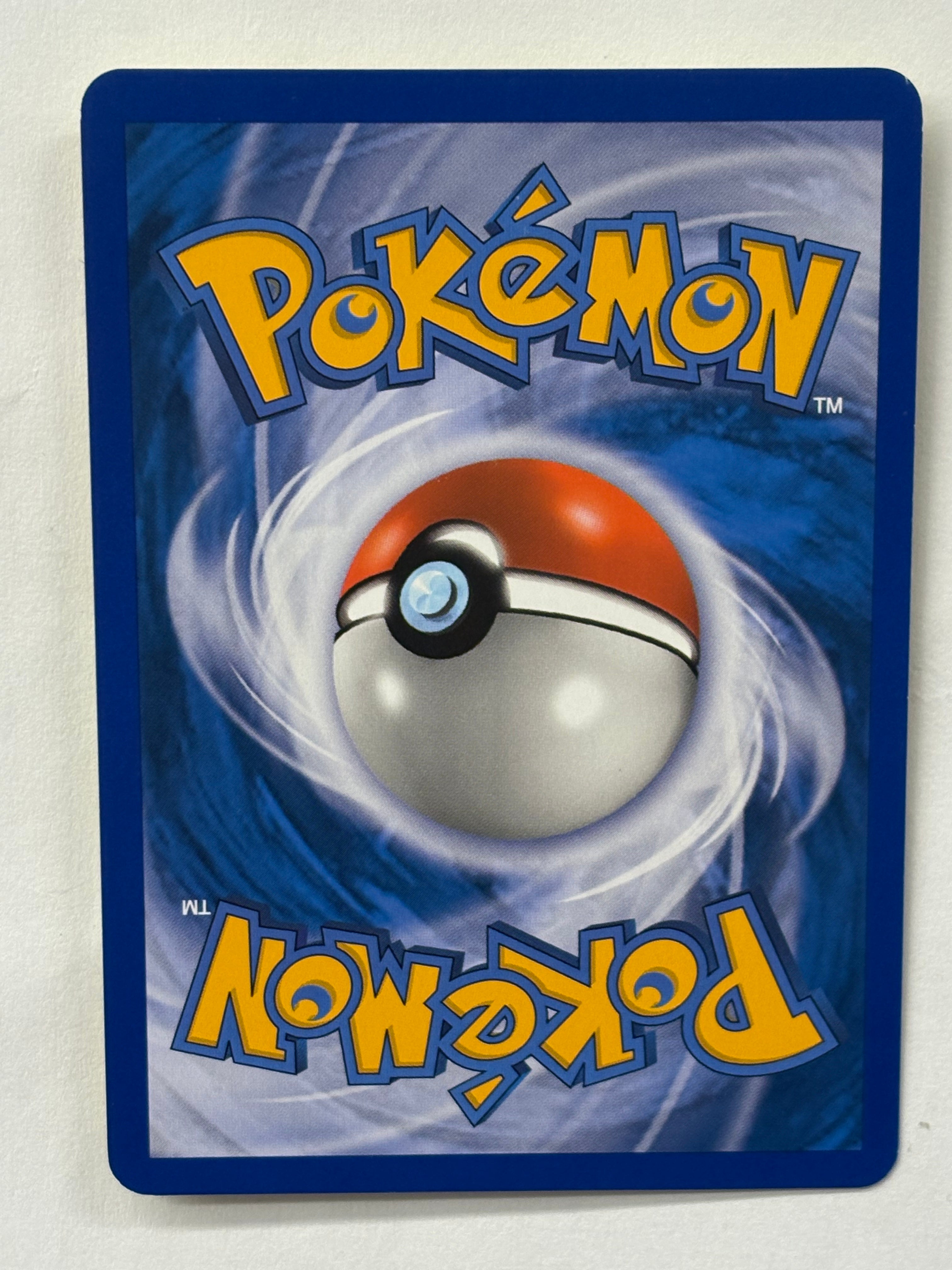 Pokémon TCG - Majestic Dawn Kabutops (Holo) 6/100 NM