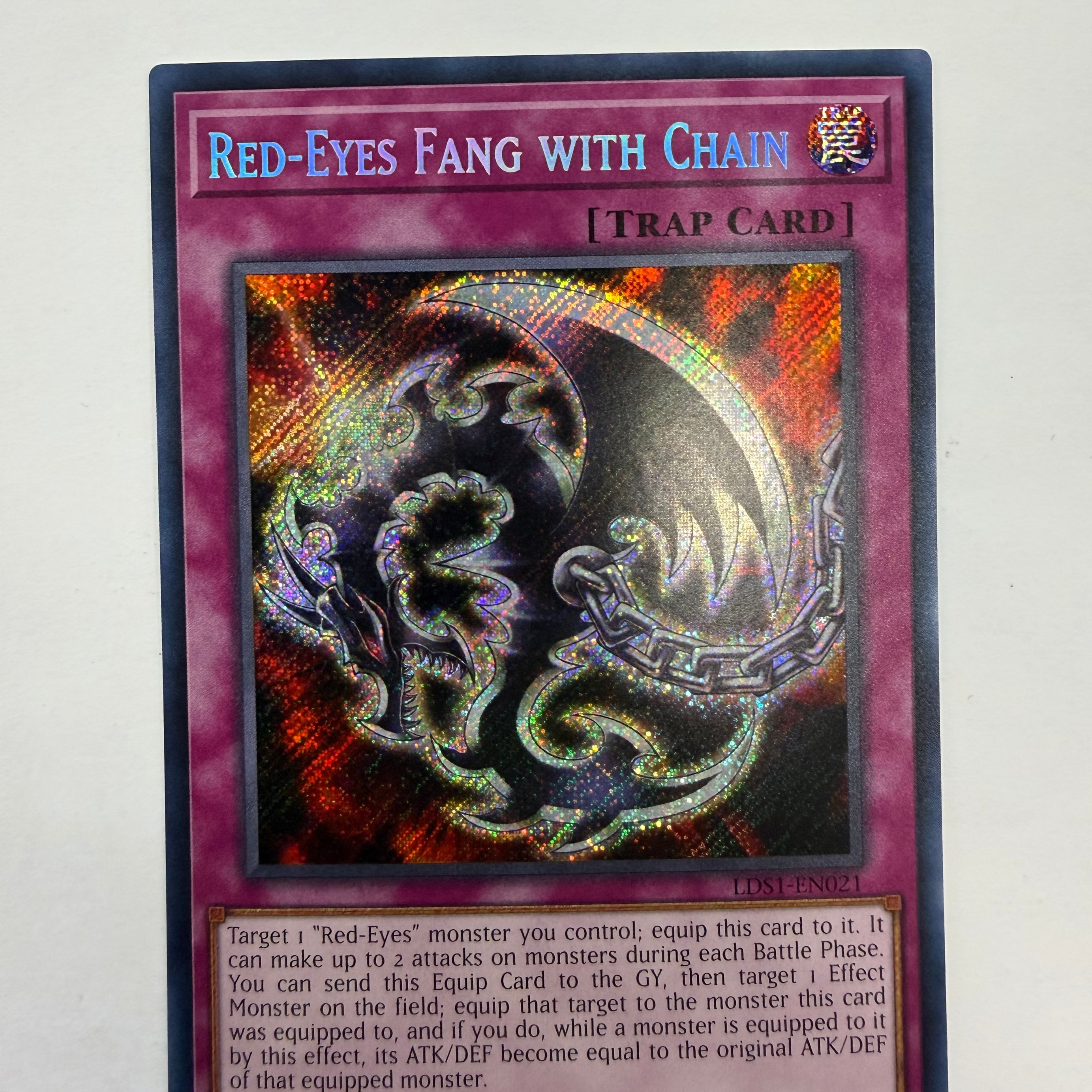 Yu-Gi-Oh! TCG - Legendary Duelists: Season 1 Red-Eyes Fang with Chain LDS1-EN021 Holo NM