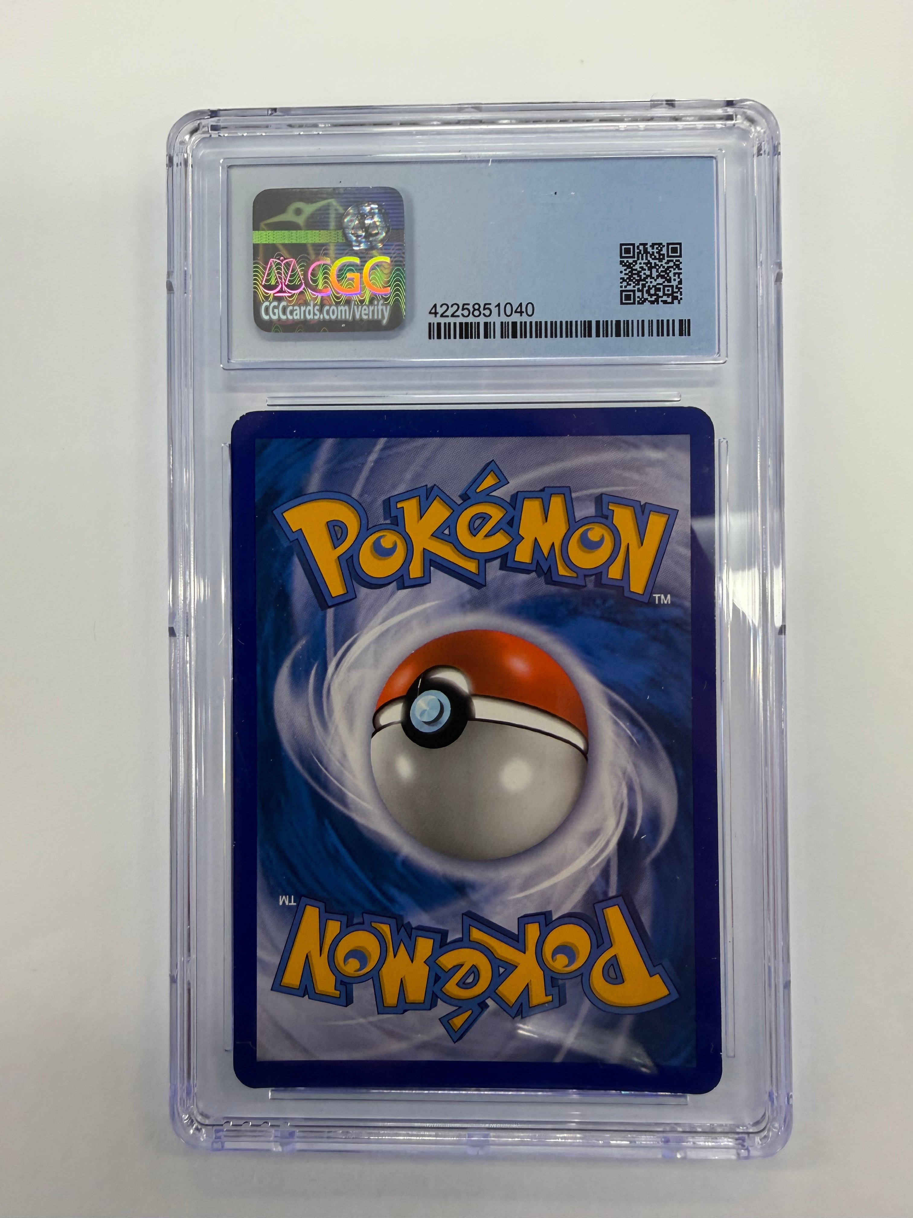 Pokémon TCG - CGC NM/Mint 8 Diamond & Pearl Staraptor 16/130 Reverse Holo