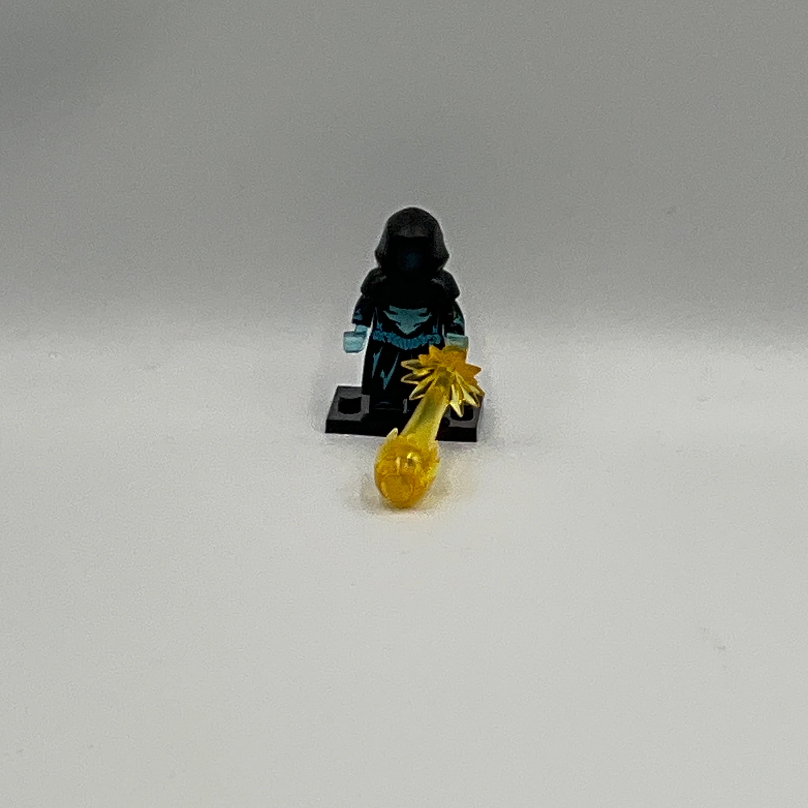 Solo Leveling Mage #1 Mini Block Figure