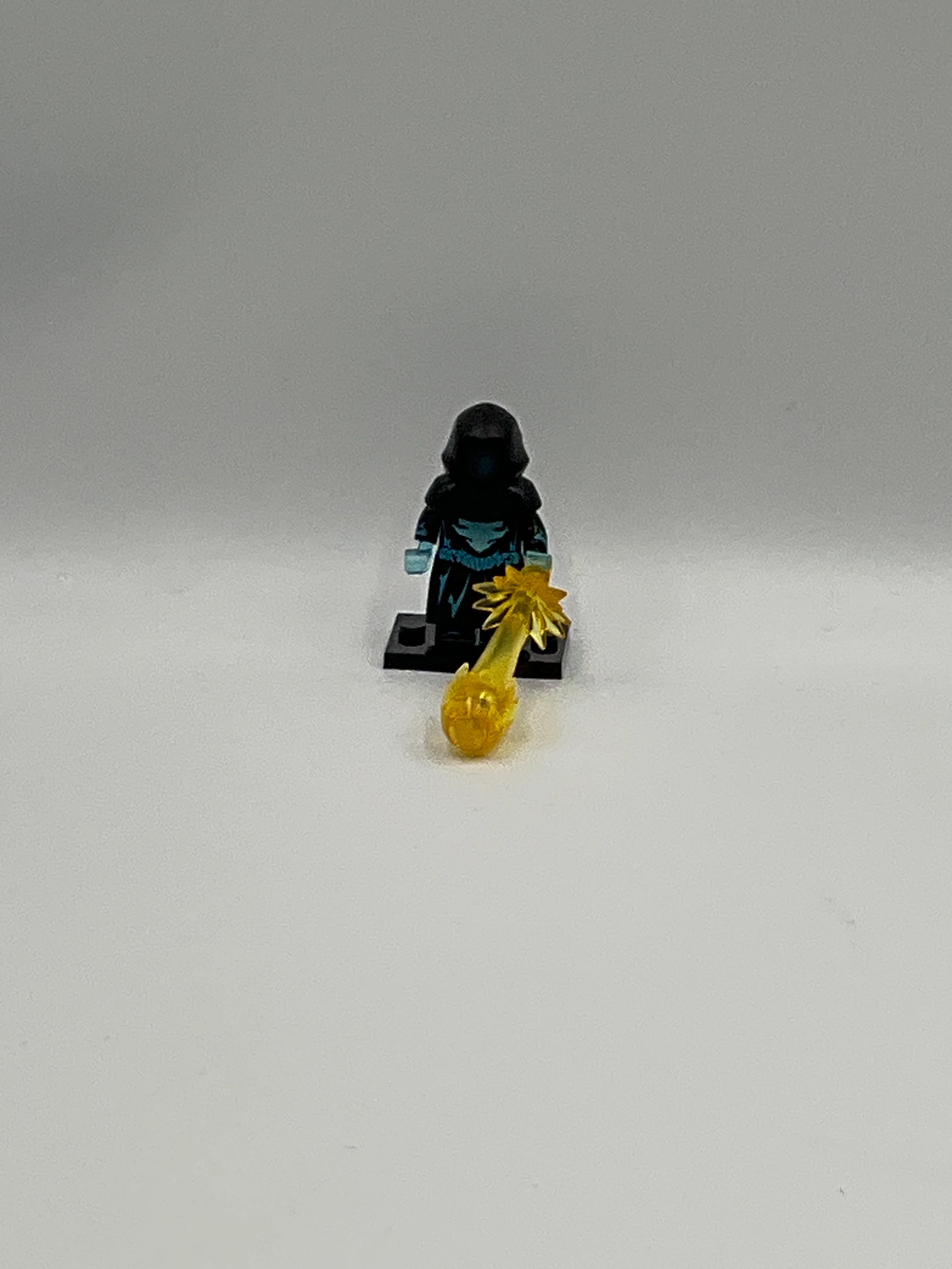 Solo Leveling Mage #1 Mini Block Figure