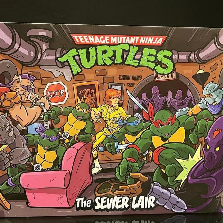 NECA Nickelodeon Teenage Mutant Ninja Turtles The Sewer Lair