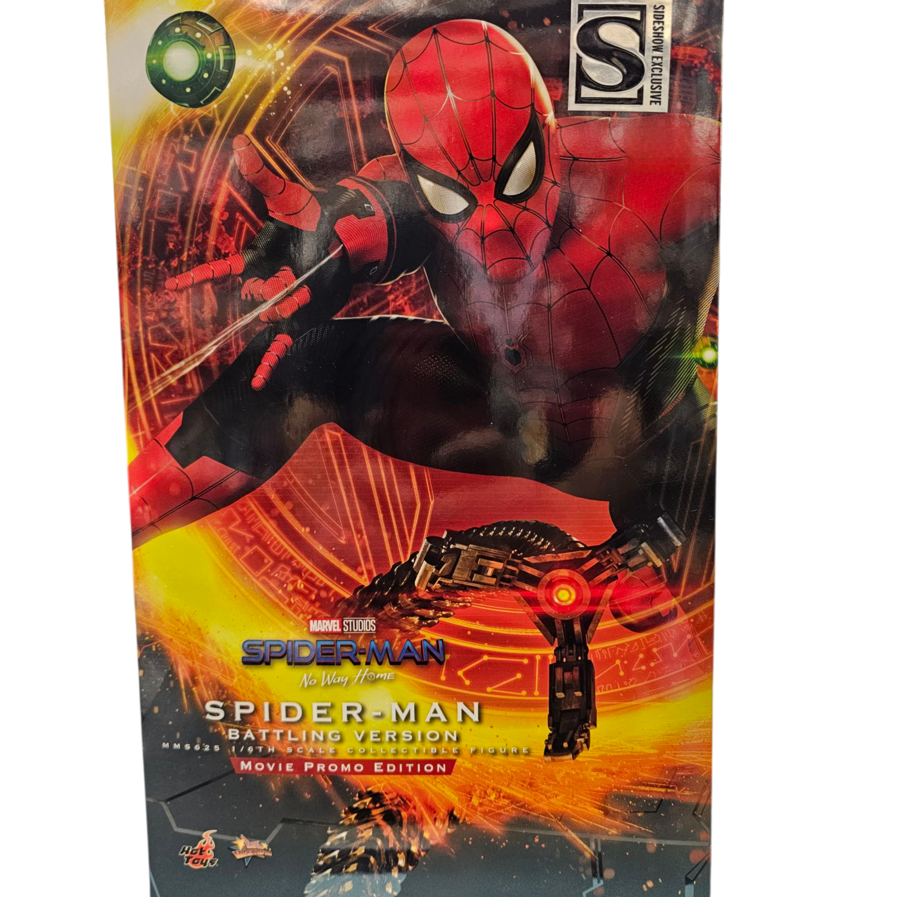 Hot Toys Spider-Man: No Way Home Spider-Man Battling Version 1:6 Scale Figure