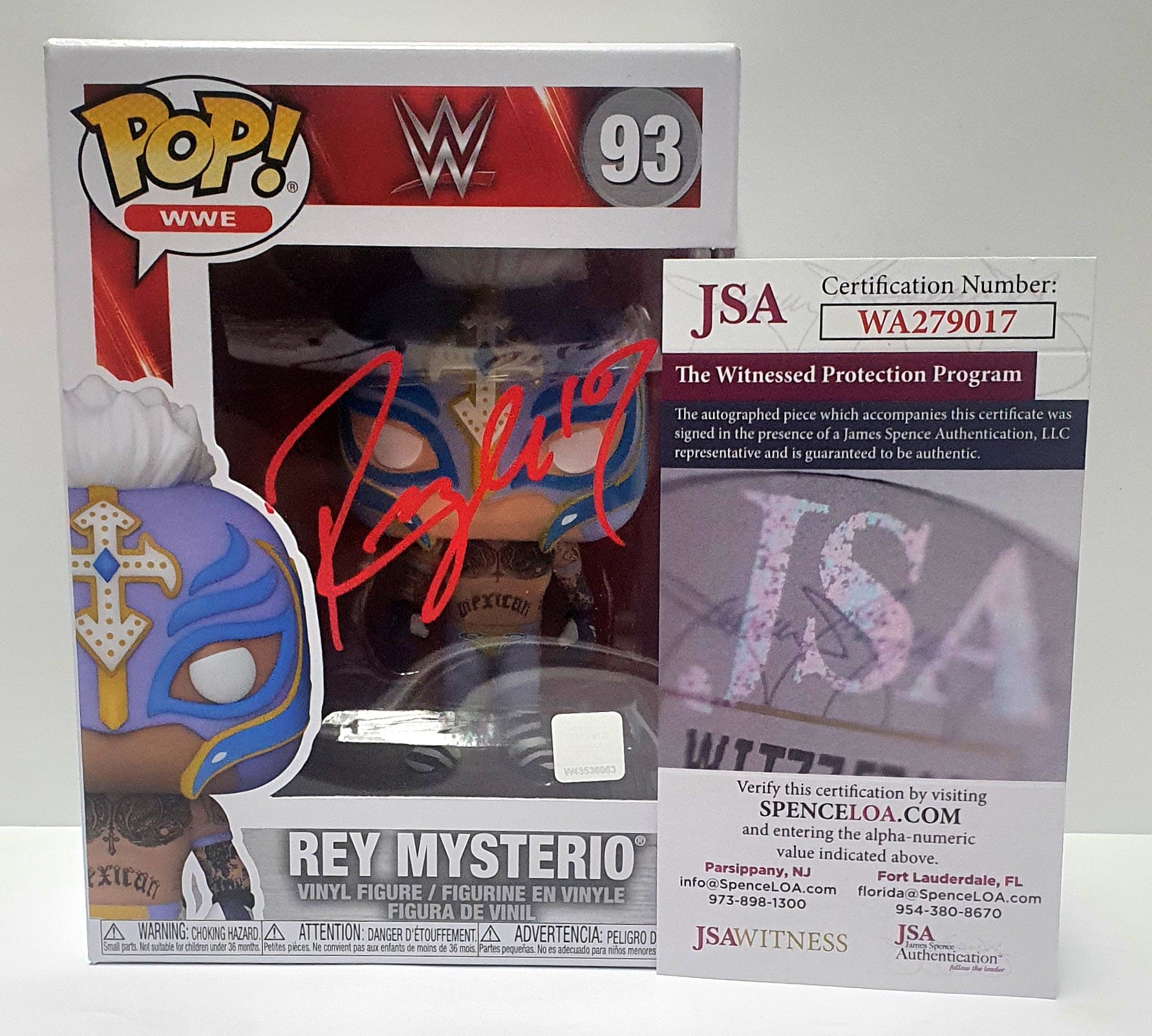 (SIGNED)Funko Pop! WWE Rey Mysterio #93
