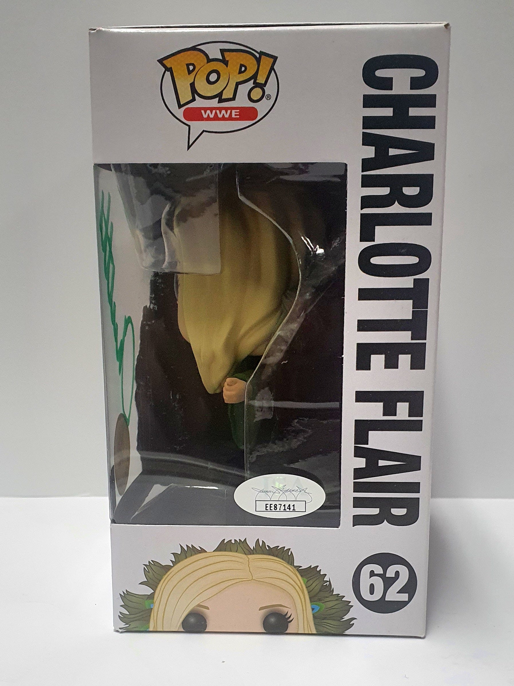 (SIGNED)Funko Pop! WWE Charlotte Flair #62
