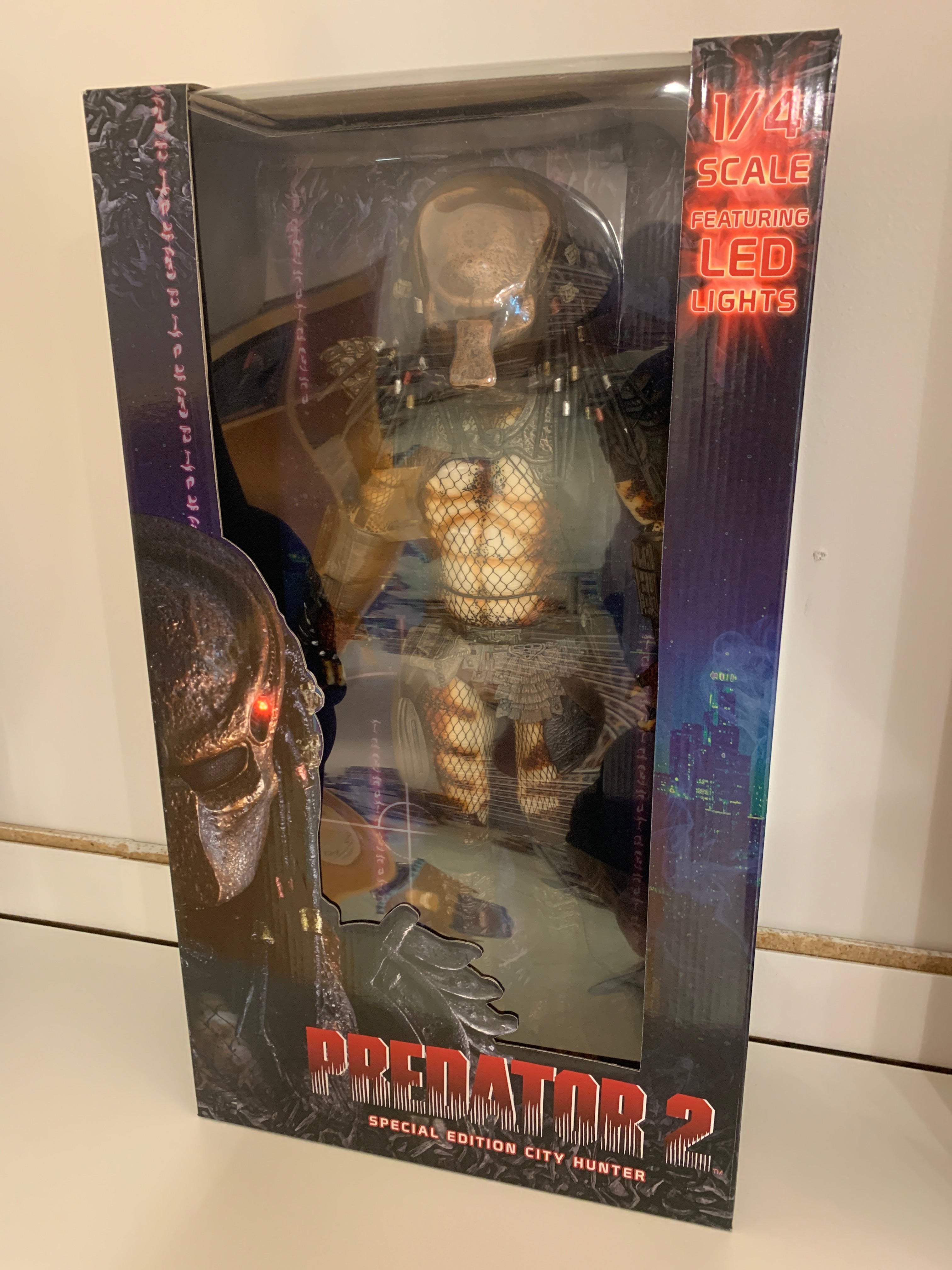 Predator NEC0NC51549 Ultimate City Hunter Figurine 18 cm Predator NEC0NC51549 Ultimate City Hunter Figurine 18 cm